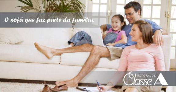 ...o sof� que faz parte da sua fam�lia